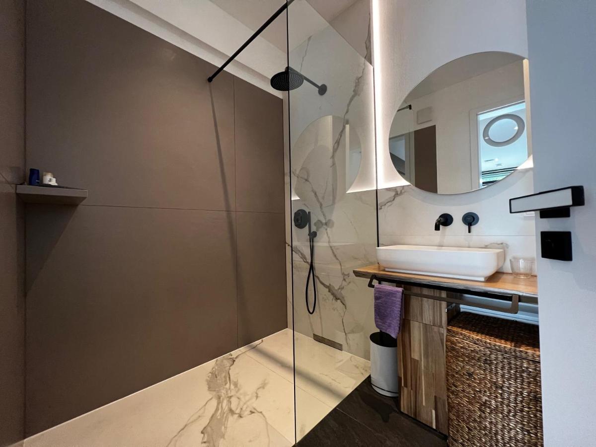 Neues Exclusives 2 Schlafzimmer Apartment Hamburg-Harburg Buitenkant foto